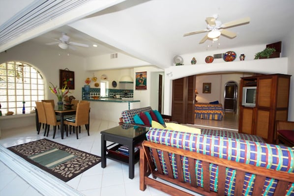Mexican space condo step to beach