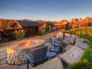 Silvertip complex9