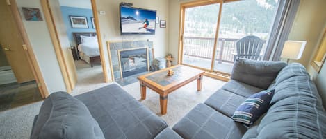 Updated vacation condo at Cinnamon Ridge!