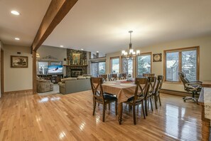 Open layout with lots of natural light