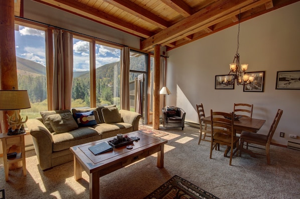 Wonderful and cozy living room with spectacular view