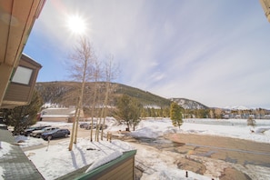 Mountain and lake views! #winter