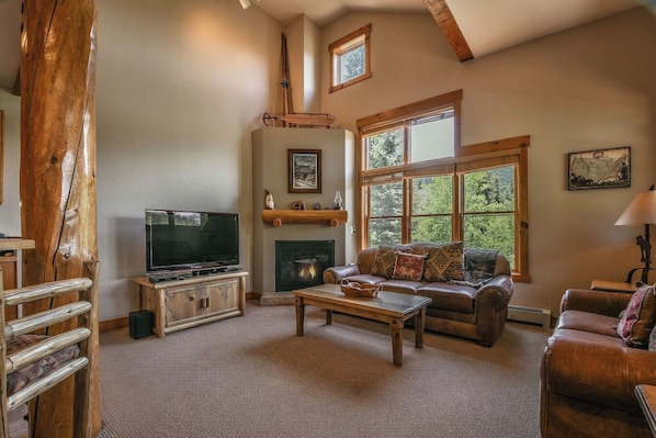 Stunning Vacation Condo in Keystone #summer