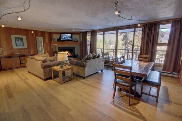 Charming vacation condo in West Keystone