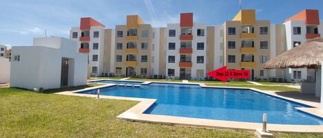 Departamento Frente a la Alberca
Apartment In Front of the Pool