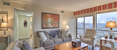 Fairfield Bay Vacation Rental | 2BR | 2BA | Resort Condo | 1,120 Sq Ft