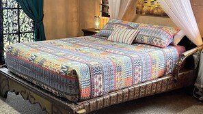 King's Queen Bed