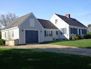 3BR 2 Bath 1Car Garage