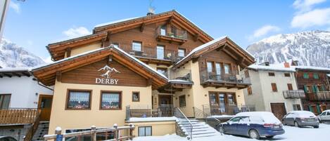 The building where the apartment is located