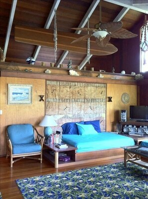 Living Room, as seen from house entrance.