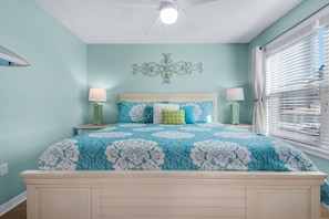 Master Bedroom - Comfortable King Bed with Cozy Beach Bedding, Large Closet & Ensuite Bathroom