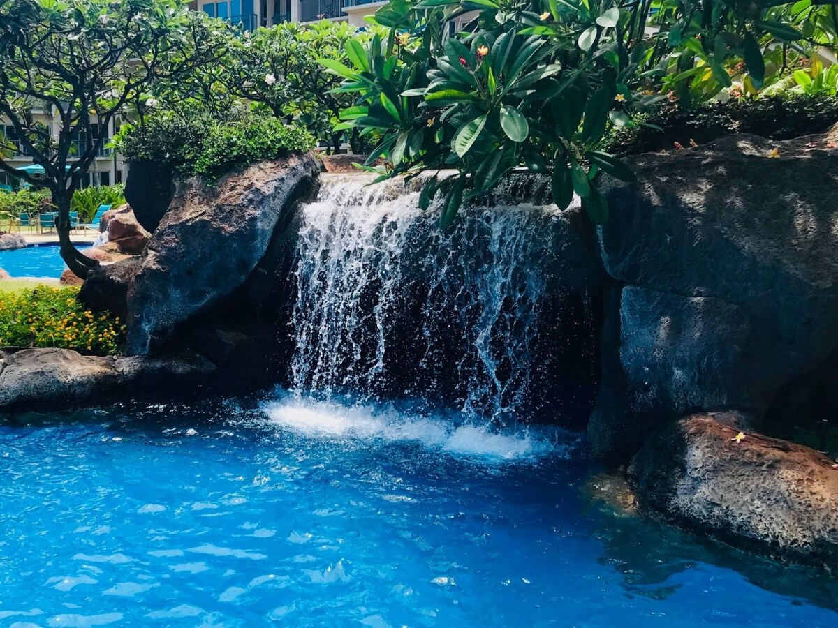 Ohana Manor | 2 Bed, 3 Bath