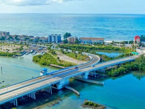 Easy access from Park blvd to this beachfront building. Intercoa - Easy access from Park blvd to this beachfront building. Intercoastal on one side and the beach on the other!