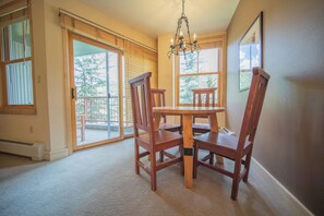 Dine in with a view!