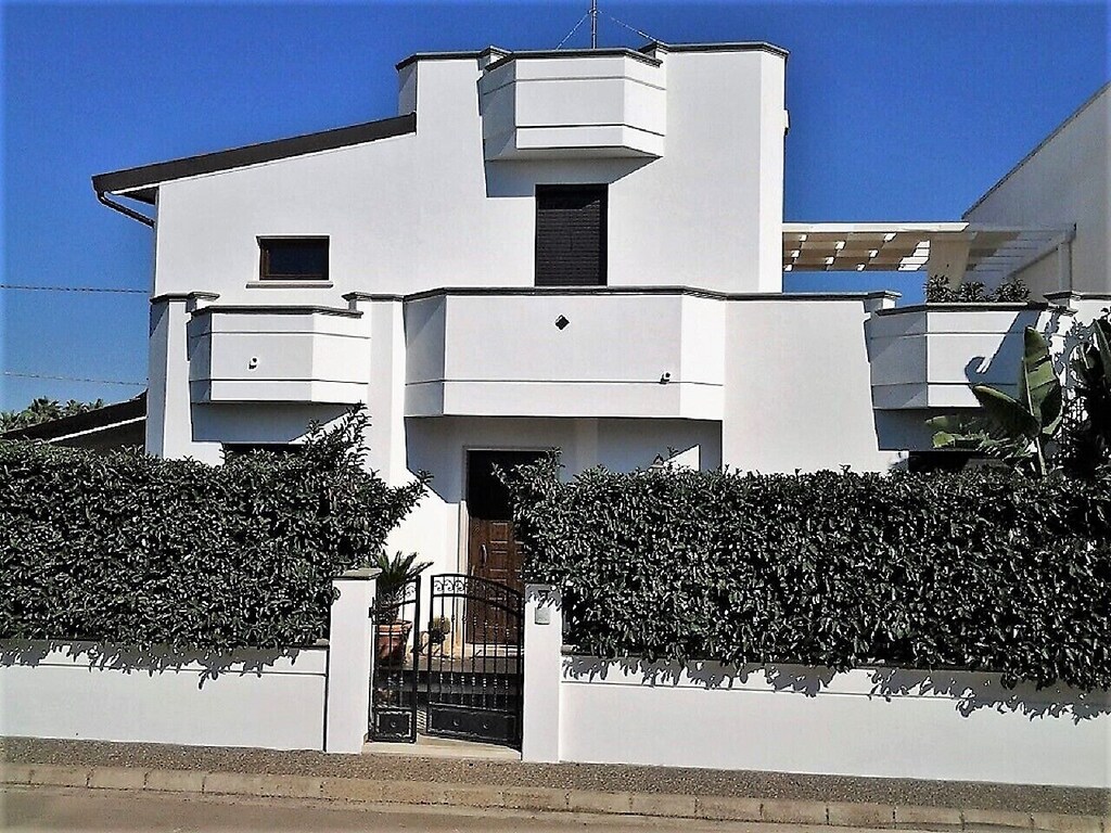 Picture of villa