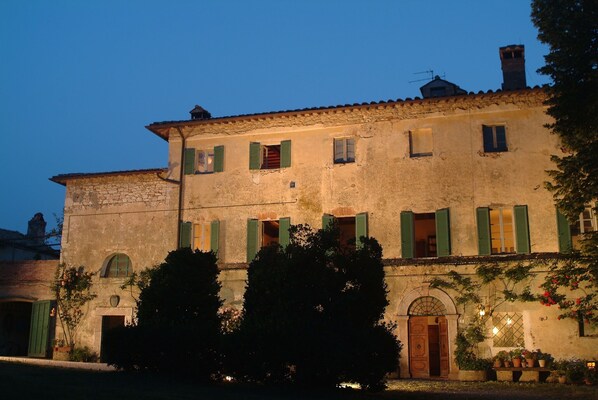 Exterior