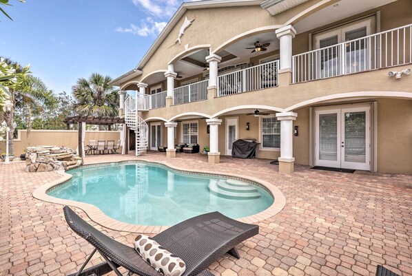 Palm Coast Vacation Rental | 5BR | 4BA | 4,209 Sq Ft | Stairs Required