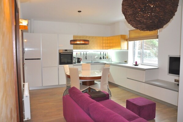 Private kitchen