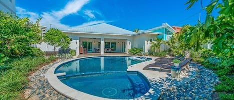 Bahama Mama- Siesta Key Luxury Rental Properties