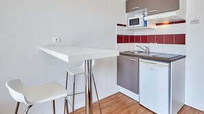 Tuck into a great snack you’ve prepared in your kitchen!