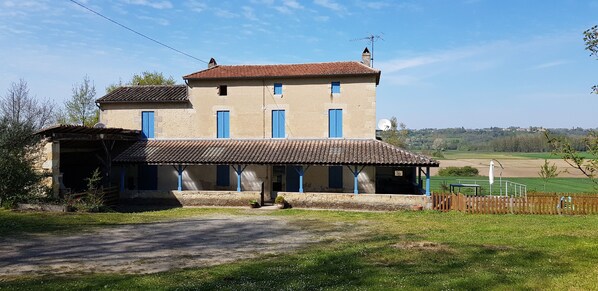 Extérieur