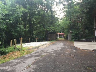 Front door neighbor of CHIMNEY ROCK-lower unit