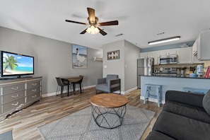 Living Area - Breakfast bar and bistro set provide seating for four.
This condo is perfect for small families or a couple looking for a great getaway to the beach.