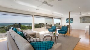 Anchor Beachfront Open Plan Living and Dining