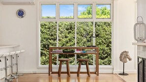 North Haven Sitting Area 