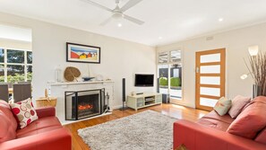 North Haven Lounge with Fireplace