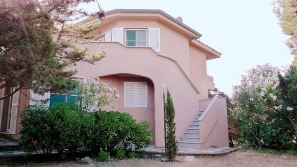 Exterior