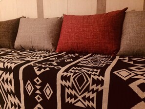 Living Room - night
Couch Detail