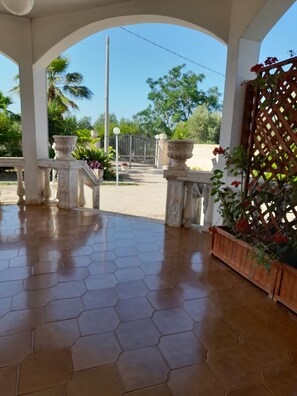 Terrace/patio