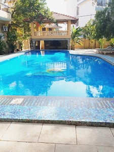 Luxury 3 Bedroom villa near the beach with large balcony for barbecue's.