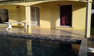 Schöne ruhige und entspannende Villa, kürzlich 2013, voll klimatisiert