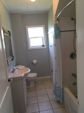 Full bathroom