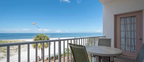 JC Resorts - Vacation Rental - Sea Breeze 202