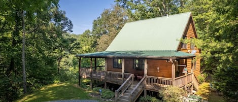 Entrance - Welcome to Jenny's Cabin