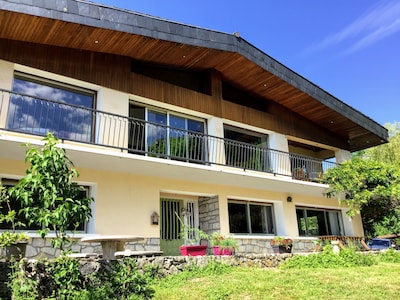 Chalet savoyarde avec vue imprenable sur la montagne de la Chartreuse