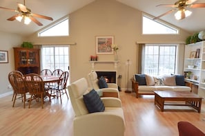 "The open living space was light and airy and we enjoyed the gas fireplace on the cold nights." 
Lisa - Past Guest