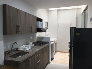 Acogedor apartamento en sabaneta (4 hues