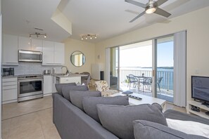 Livingroom and kitchen with a view to die for.