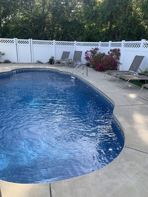 weekly pool service/ mid week checks, heated to within 10 degrees of ext. temps