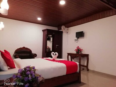 Linten Holiday Resort, Property set in Munnar.4.7km from MUNNAR 