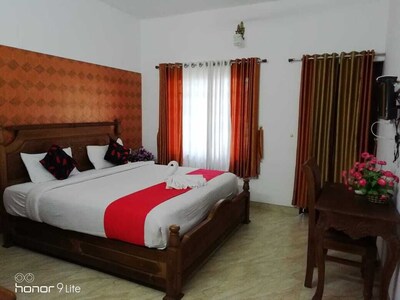 Linten Holiday Resort, Property set in Munnar.4.7km from MUNNAR 