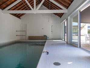 Holiday Home Swimming Pool