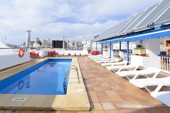 Rooftop pool