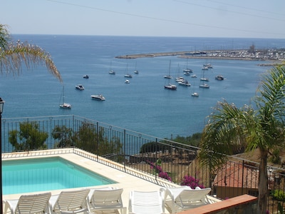 Villa del Mare Ligure Lovely property with pool