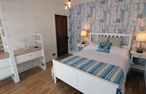 Tenby Cottage, Close to Beach
