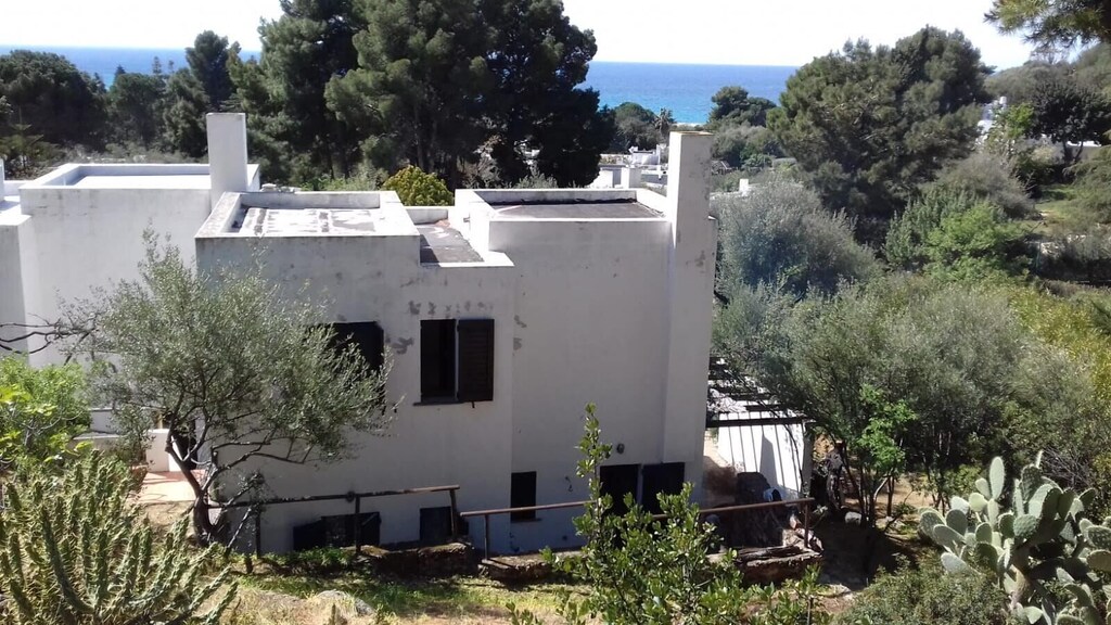 Picture of villa